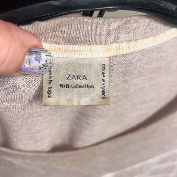 ✨Zara W/B Collection The World Is My Catwalk' Tunic Top✨ - Picture 4 of 6